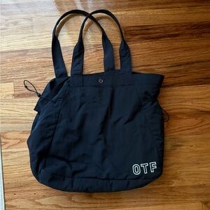 lululemon athletica Black Shoulder Bag